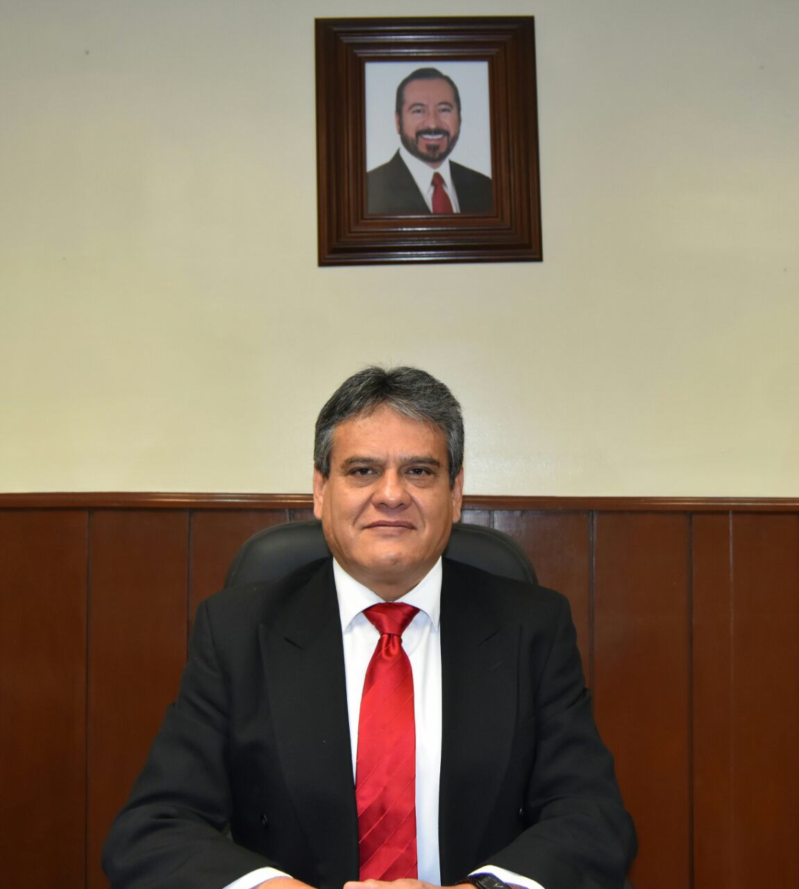 Dr. Carlos Morales Vargas