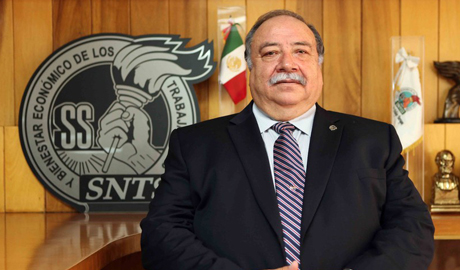 Dr. Felipe Germán Manuel Alcántara Martínez