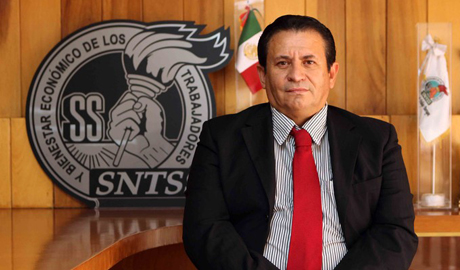 Dr. Hernán Espejo Morales