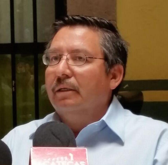 Dr. Uswaldo Pinedo Barrios