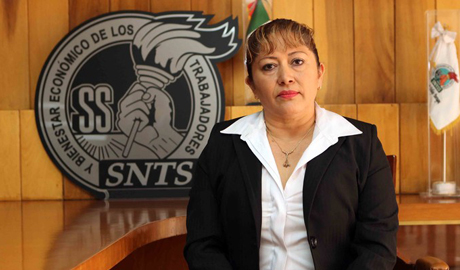 Enfermera Amparo Rosas Hernández