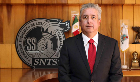 Químico: José Luis Garza Ibarra